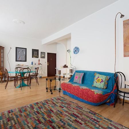 Milan-Linate Apartment With Balcony المظهر الخارجي الصورة