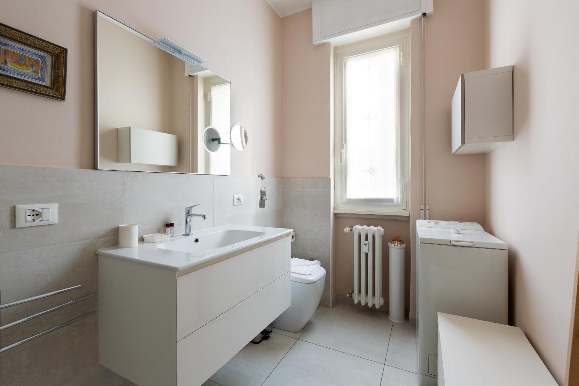 Milan-Linate Apartment With Balcony المظهر الخارجي الصورة